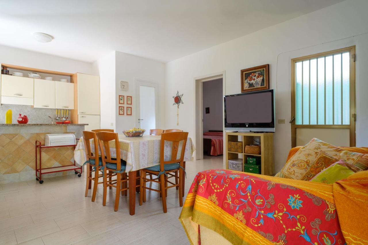 Villa Rita A 200M Dal Mare I Bacini Buitenkant foto